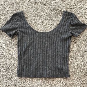 Ribbed round neck crop top